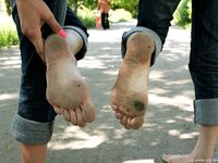 Feet - Marisha + Galya - 2007-07-31 Barefoot trips to Russian towns. Tcheboksary