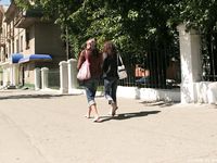 Feet - Marisha + Galya - 2007-07-31 Barefoot trips to Russian towns. Tcheboksary