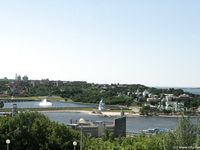 Feet - Marisha + Galya - 2007-07-31 Barefoot trips to Russian towns. Tcheboksary