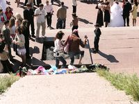 Feet - Marisha + Galya - 2007-07-31 Barefoot trips to Russian towns. Tcheboksary