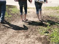 Feet - Marisha + Galya - 2007-07-31 Barefoot trips to Russian towns. Tcheboksary