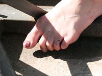 Feet - Marisha + Galya - 2007-07-31 Barefoot trips to Russian towns. Tcheboksary