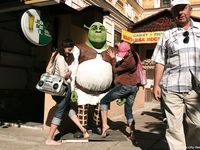 Feet - Marisha + Galya - 2007-07-31 Barefoot trips to Russian towns. Tcheboksary
