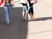 Feet - Marisha + Galya - 2007-07-31 Barefoot trips to Russian towns. Tcheboksary