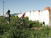 Feet - Marisha + Galya - 2007-07-31 Barefoot trips to Russian towns. Tcheboksary