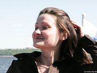 Feet - Marisha + Galya - 2007-07-31 Barefoot trips to Russian towns. Tcheboksary