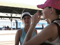 Feet - Marisha + Ksusha - 2007-06-01 Barefoot trips to Russian towns. Serpukhov