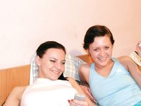 Feet - Marisha + Ksusha - 2007-06-01 Barefoot trips to Russian towns. Serpukhov