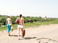 Feet - Marisha + Ksusha - 2007-06-01 Barefoot trips to Russian towns. Serpukhov