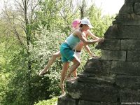 Feet - Marisha + Ksusha - 2007-06-01 Barefoot trips to Russian towns. Serpukhov