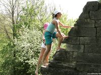 Feet - Marisha + Ksusha - 2007-06-01 Barefoot trips to Russian towns. Serpukhov