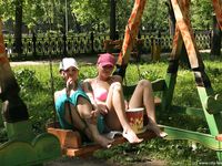 Feet - Marisha + Ksusha - 2007-06-01 Barefoot trips to Russian towns. Serpukhov