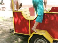 Feet - Marisha + Ksusha - 2007-06-01 Barefoot trips to Russian towns. Serpukhov