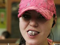 Feet - Marisha + Ksusha - 2007-06-01 Barefoot trips to Russian towns. Serpukhov