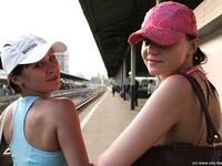 Feet - Marisha + Ksusha - 2007-06-01 Barefoot trips to Russian towns. Serpukhov