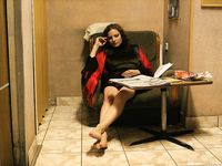 Feet - Marisha - 2005-10-16 Charming baregoot girl