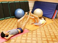 Feet - Maryana + Lena D - 2008-04-07 Barefoot sport