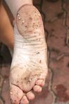 Feet - Maryana + Lena D - 2008-04-07 Barefoot sport