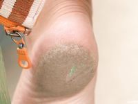 Feet - Maryana - 2007-12-24 Pretty brunette with lovely feet