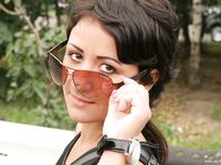 Feet - Maryana - 2007-12-24 Pretty brunette with lovely feet