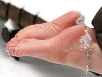 Feet - Maryana A - 2012-02-05 Gloomy winter day