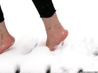 Feet - Maryana A - 2012-02-05 Gloomy winter day