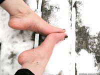Feet - Maryana A - 2012-02-05 Gloomy winter day