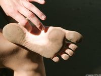 Feet - Maryana B - 2012-09-11 Hot summer midday