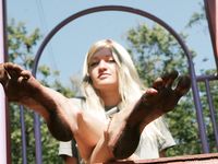 Feet - Maryana B - 2012-09-11 Hot summer midday