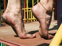 Feet - Maryana B - 2012-09-11 Hot summer midday