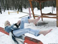 Feet - Masha - 2004-02-06 A winter fairy tale