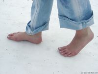 Feet - Masha - 2004-02-06 A winter fairy tale