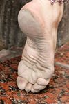 Feet - Masha A - 2011-07-14 Barefoot and happy