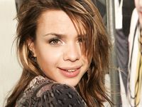 Feet - Masha A - 2011-07-14 Barefoot and happy