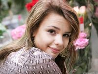 Feet - Masha A - 2011-07-14 Barefoot and happy