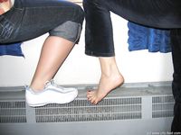 Feet - Mila + Alenka - 2005-11-27 Barefoot voyage to Feodosia