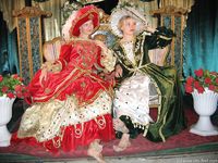 Feet - Mila + Alenka - 2005-11-27 Barefoot voyage to Feodosia