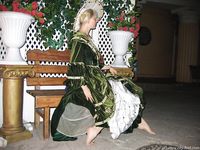 Feet - Mila + Alenka - 2005-11-27 Barefoot voyage to Feodosia