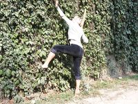 Feet - Mila + Alenka - 2005-11-27 Barefoot voyage to Feodosia