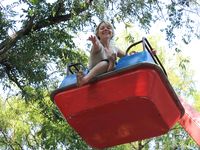 Feet - Mila + Alenka - 2005-11-27 Barefoot voyage to Feodosia