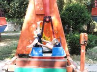 Feet - Mila + Alenka - 2005-11-27 Barefoot voyage to Feodosia