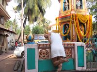 Feet - Mila + Toma - 2006-04-29 Dirty feet in Goa