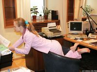 Feet - Mila - 2005-08-07 Pretty barefoot secretary