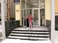 Feet - Mila - 2005-08-07 Pretty barefoot secretary