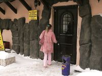 Feet - Mila - 2005-08-07 Pretty barefoot secretary