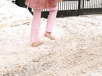 Feet - Mila - 2005-08-07 Pretty barefoot secretary