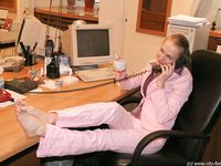 Feet - Mila - 2005-08-07 Pretty barefoot secretary