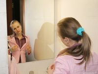 Feet - Mila - 2005-08-07 Pretty barefoot secretary