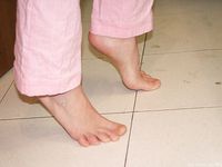 Feet - Mila - 2005-08-07 Pretty barefoot secretary