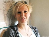 Feet - Milana - 2016-05-27 Barefoot shopping day